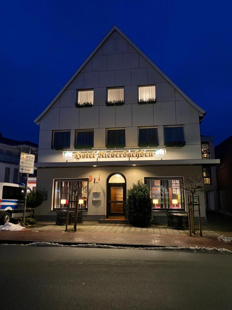 Hotel Niedersachsen Квакенбрюк Экстерьер фото